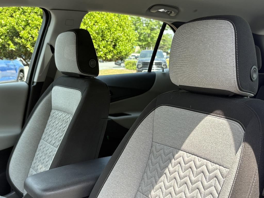 used 2022 Chevrolet Equinox car, priced at $21,422