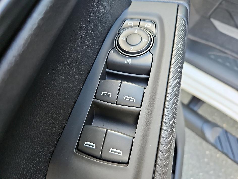 new 2025 Chevrolet Silverado 1500 car, priced at $39,839