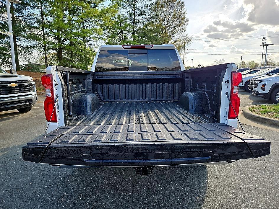 new 2025 Chevrolet Silverado 1500 car, priced at $49,300
