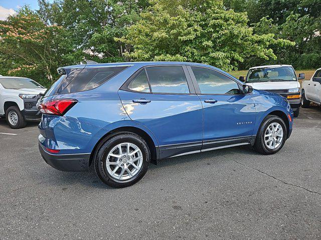 new 2024 Chevrolet Equinox car, priced at $27,995