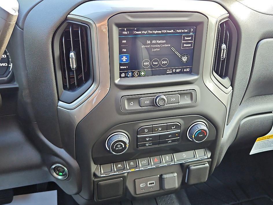 new 2025 Chevrolet Silverado 1500 car, priced at $42,744