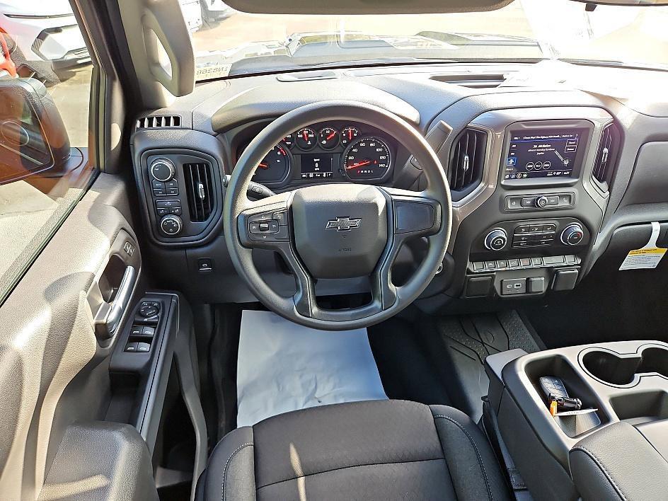 new 2025 Chevrolet Silverado 1500 car, priced at $42,744