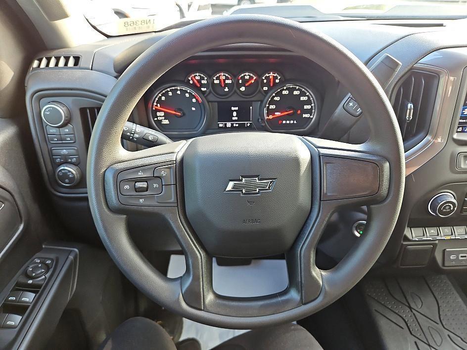 new 2025 Chevrolet Silverado 1500 car, priced at $42,744