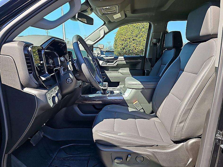 new 2025 Chevrolet Silverado 1500 car, priced at $47,800