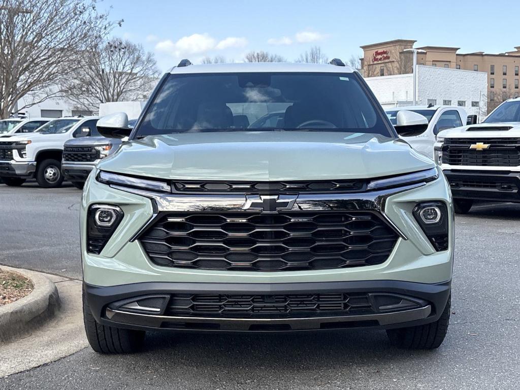 used 2024 Chevrolet TrailBlazer car, priced at $26,988