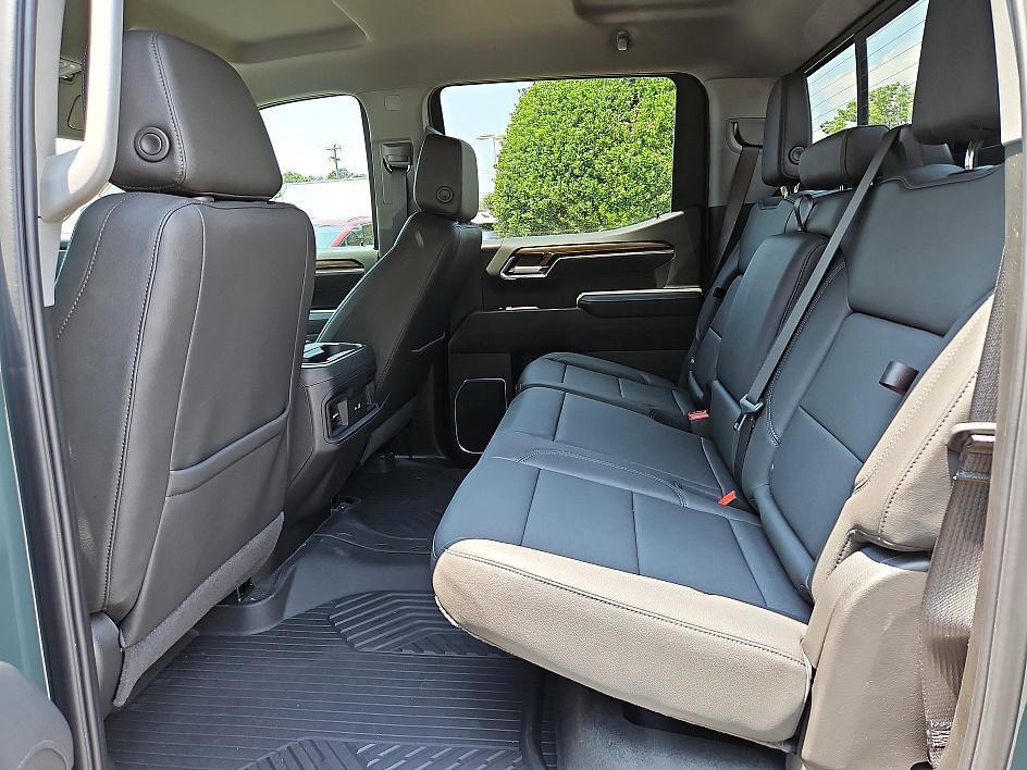 new 2025 Chevrolet Silverado 1500 car, priced at $53,384