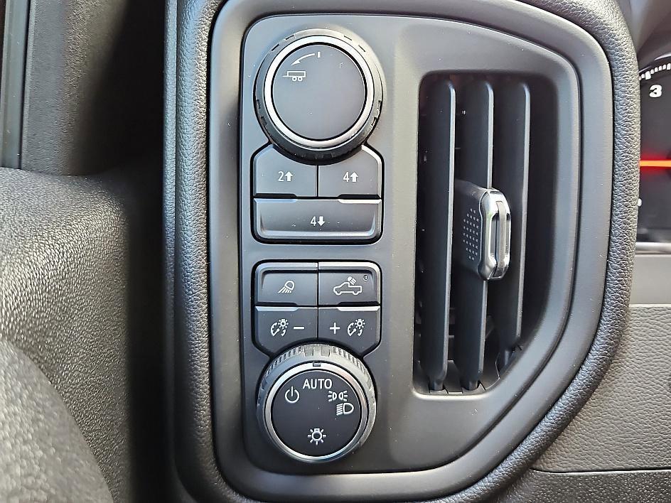 new 2025 Chevrolet Silverado 2500 car, priced at $48,350