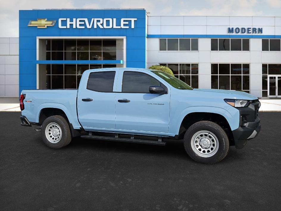 new 2025 Chevrolet Colorado car, priced at $31,034