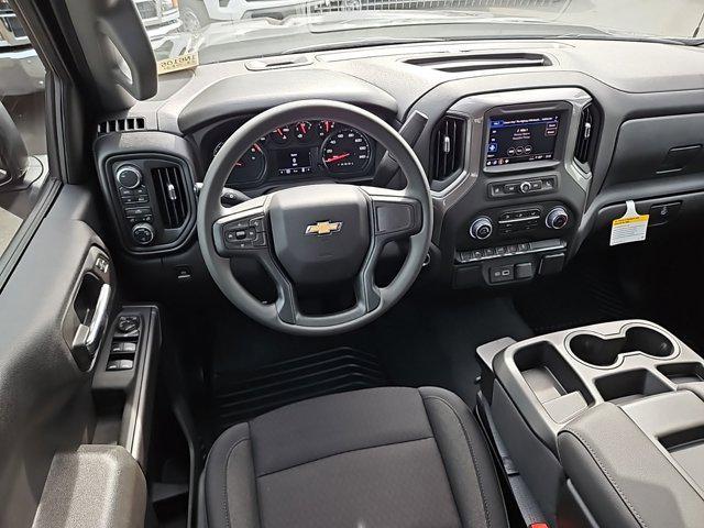 new 2024 Chevrolet Silverado 1500 car, priced at $40,195