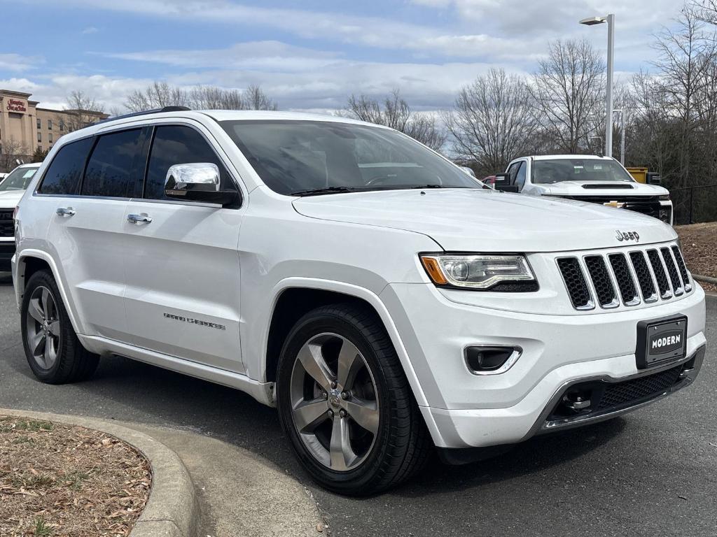 used 2016 Jeep Grand Cherokee car, priced at $15,788