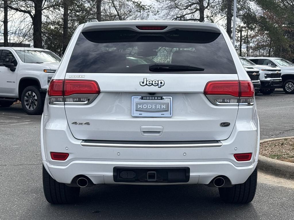 used 2016 Jeep Grand Cherokee car, priced at $15,788