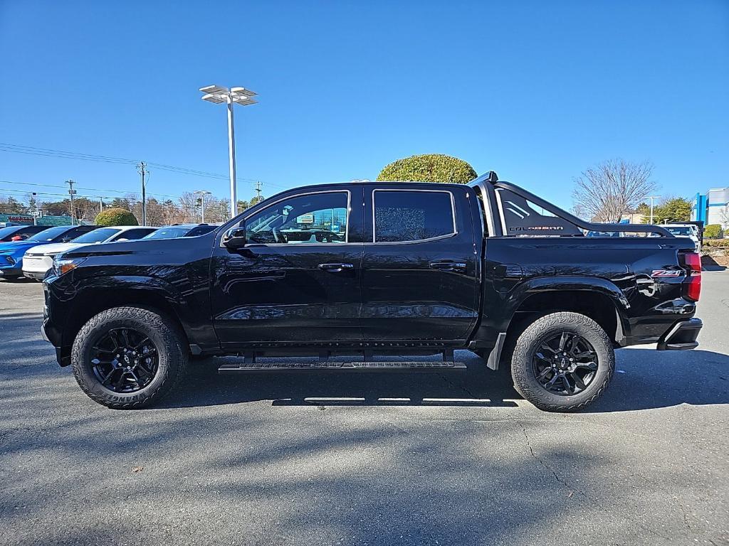 new 2025 Chevrolet Colorado car, priced at $42,670