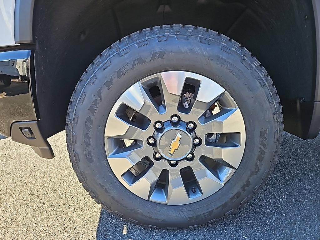 new 2025 Chevrolet Silverado 2500 car, priced at $60,509