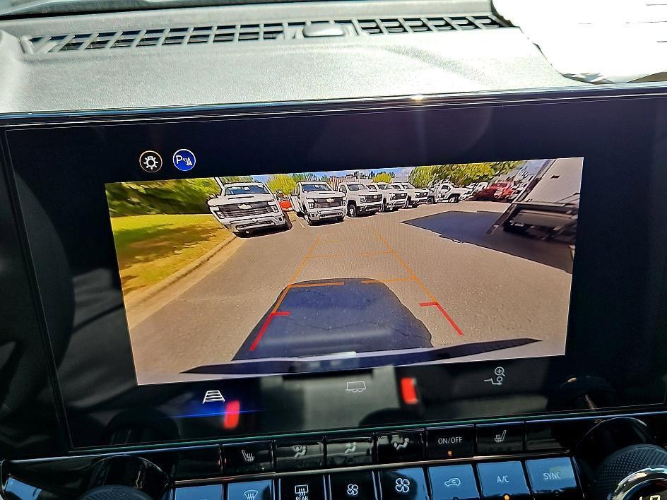 new 2026 Chevrolet Colorado car, priced at $33,444