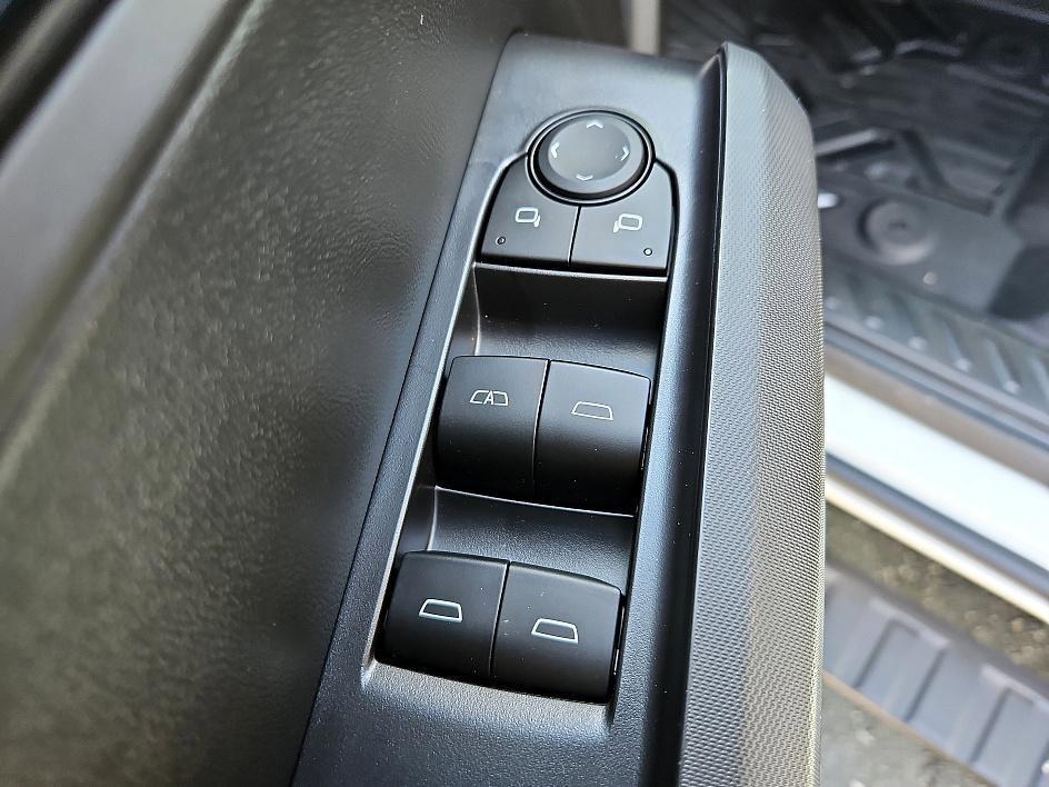 new 2026 Chevrolet Colorado car, priced at $33,444