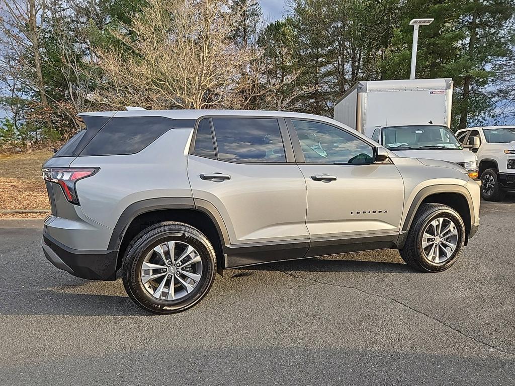 new 2025 Chevrolet Equinox car, priced at $24,944