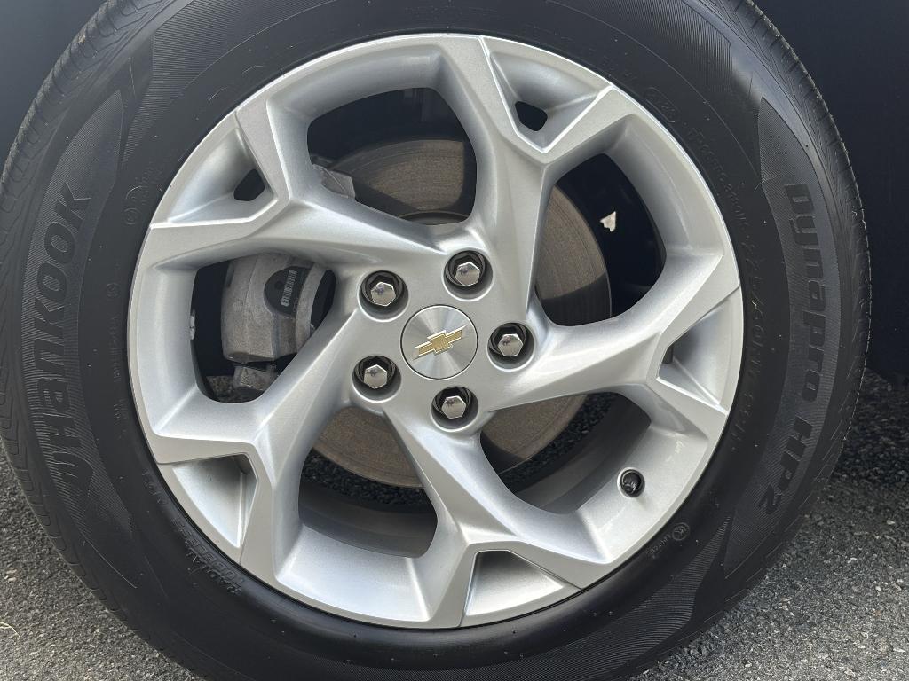 used 2024 Chevrolet Trax car, priced at $22,187