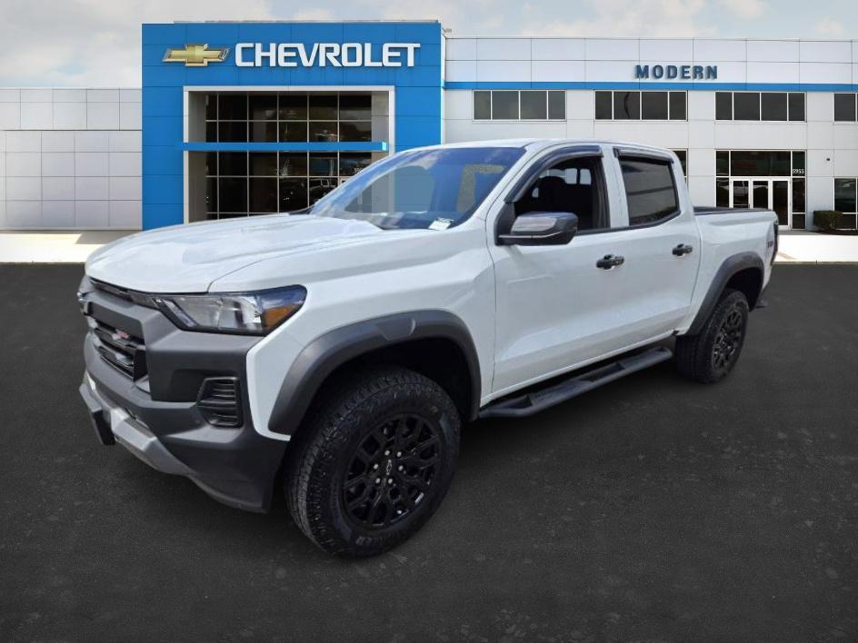 used 2025 Chevrolet Colorado car, priced at $36,572