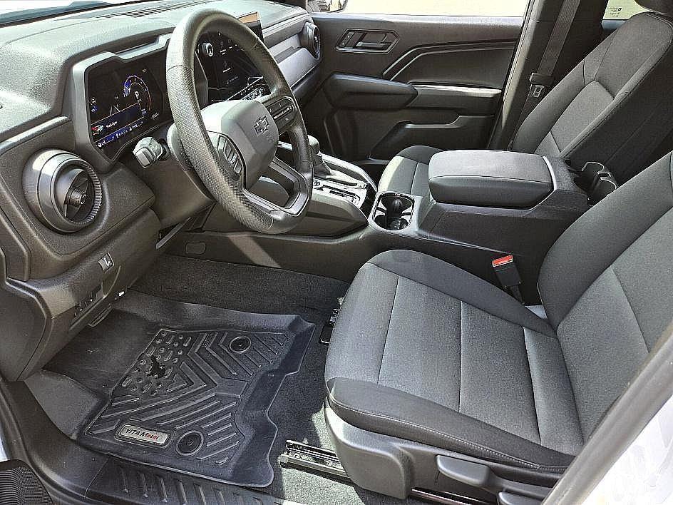 used 2025 Chevrolet Colorado car, priced at $36,572