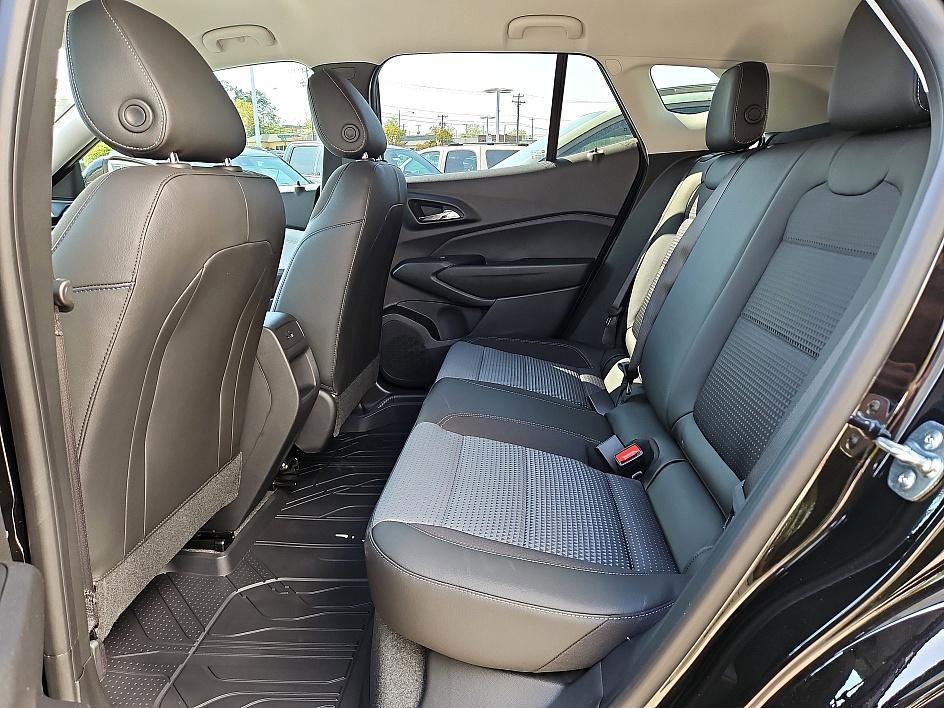new 2025 Chevrolet Trax car, priced at $24,078