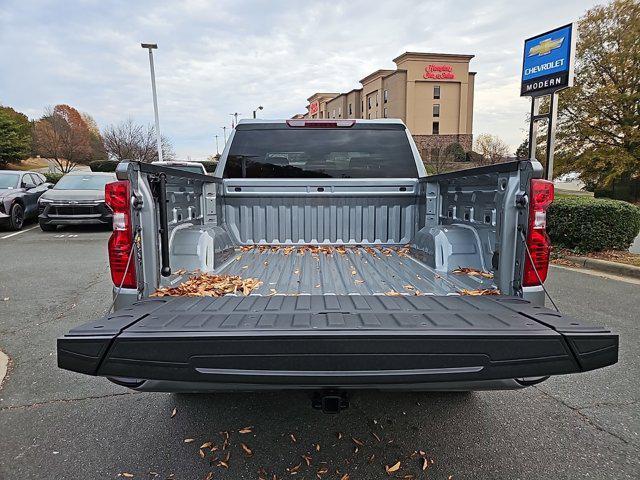 new 2025 Chevrolet Silverado 1500 car, priced at $39,915