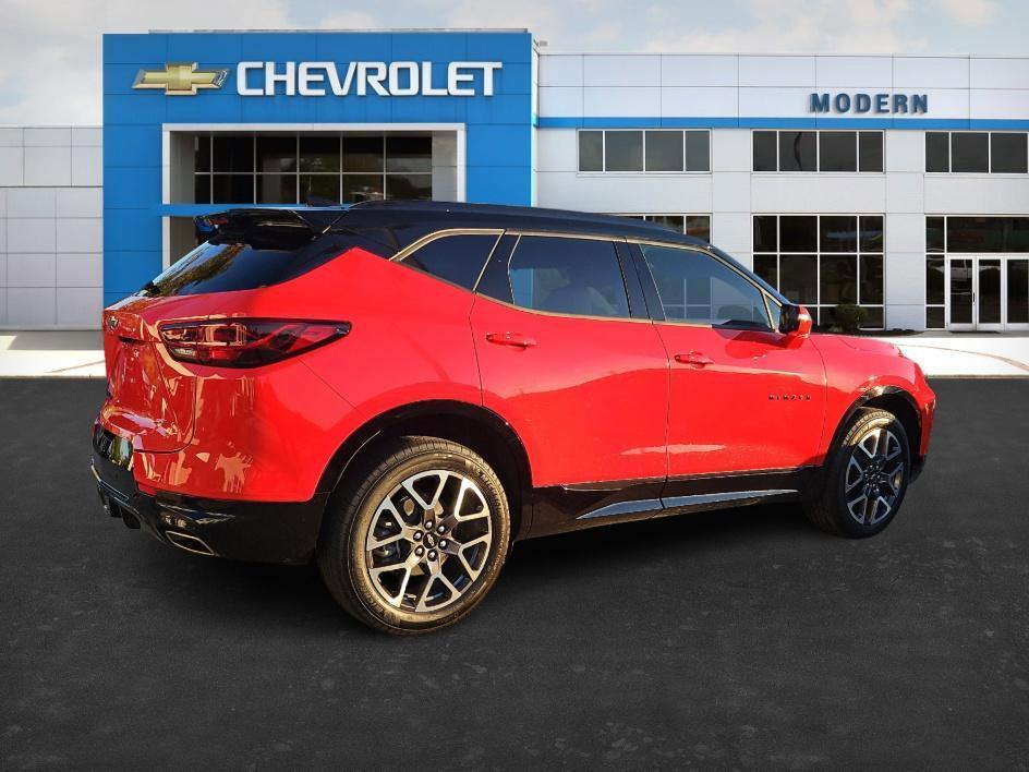 new 2025 Chevrolet Blazer car, priced at $42,560