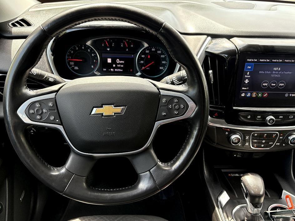 used 2021 Chevrolet Traverse car, priced at $29,497