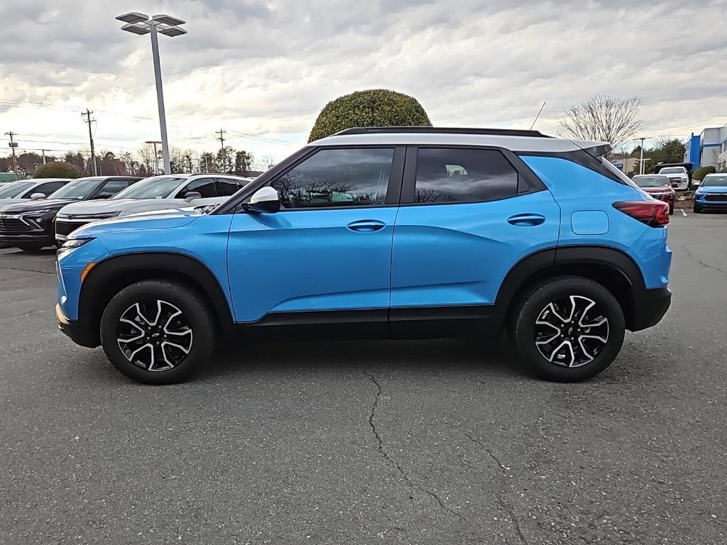 new 2025 Chevrolet TrailBlazer car, priced at $23,315