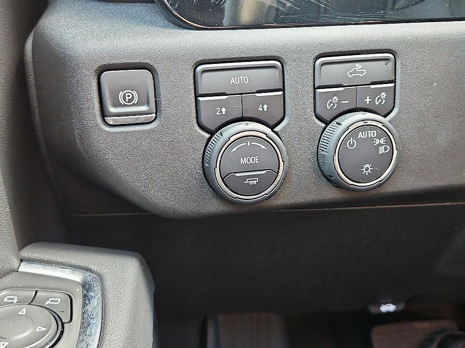new 2025 Chevrolet Silverado 1500 car, priced at $45,709