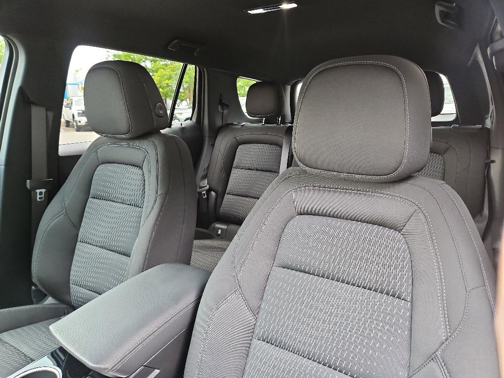 new 2026 Chevrolet Equinox car, priced at $32,595