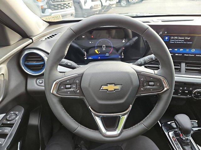 new 2025 Chevrolet Trax car, priced at $19,489