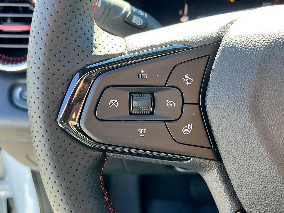 new 2026 Chevrolet Trax car, priced at $27,385