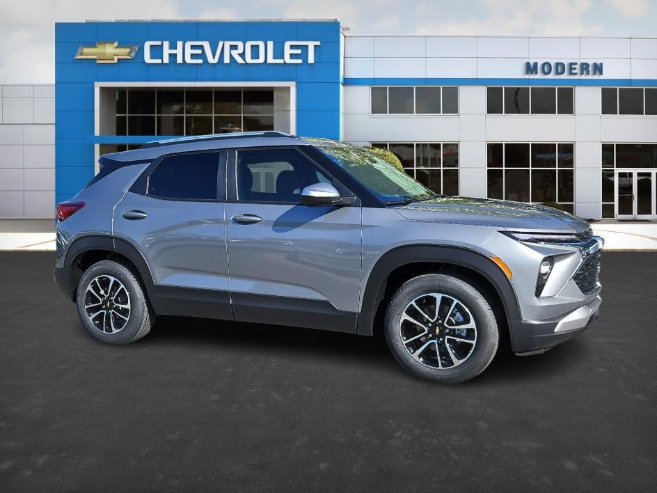 new 2025 Chevrolet TrailBlazer car, priced at $27,279