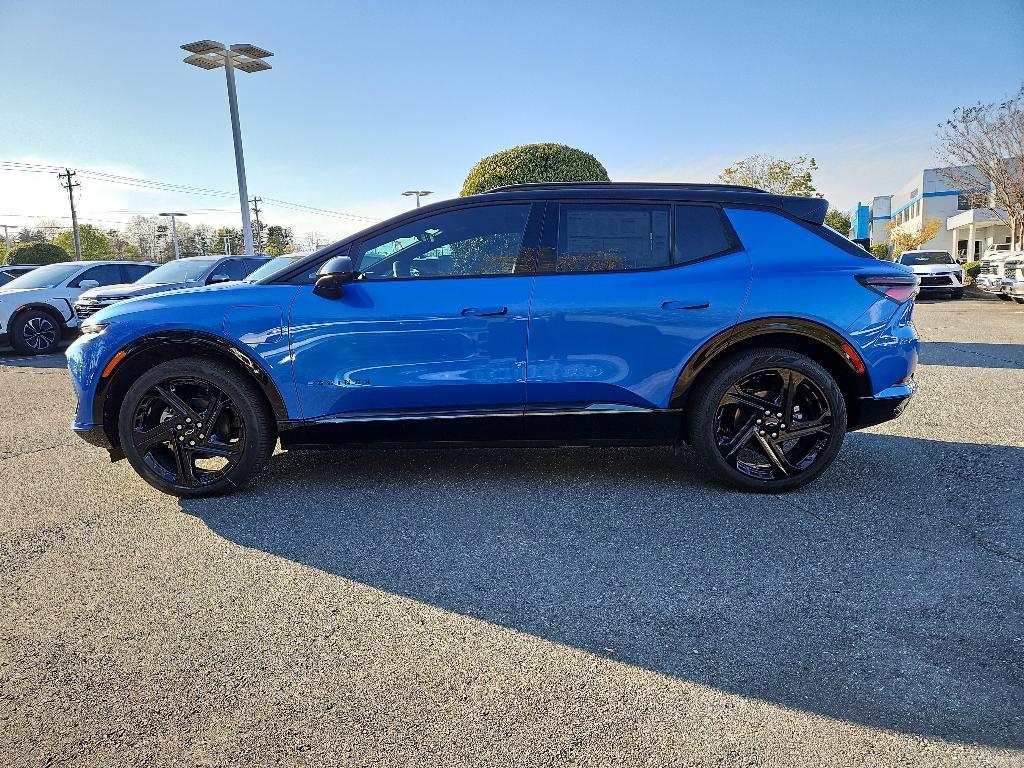 new 2025 Chevrolet Equinox EV car, priced at $45,134