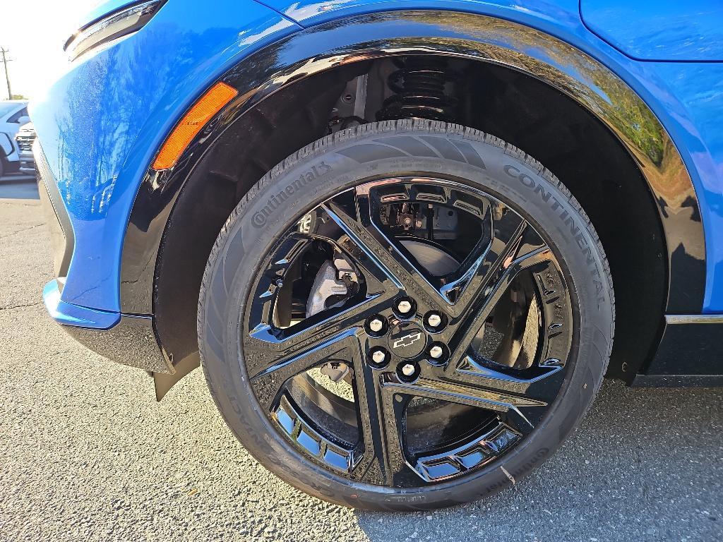new 2025 Chevrolet Equinox EV car, priced at $45,134