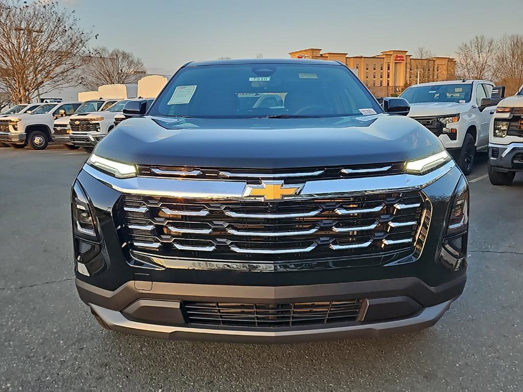 new 2025 Chevrolet Equinox car, priced at $26,944