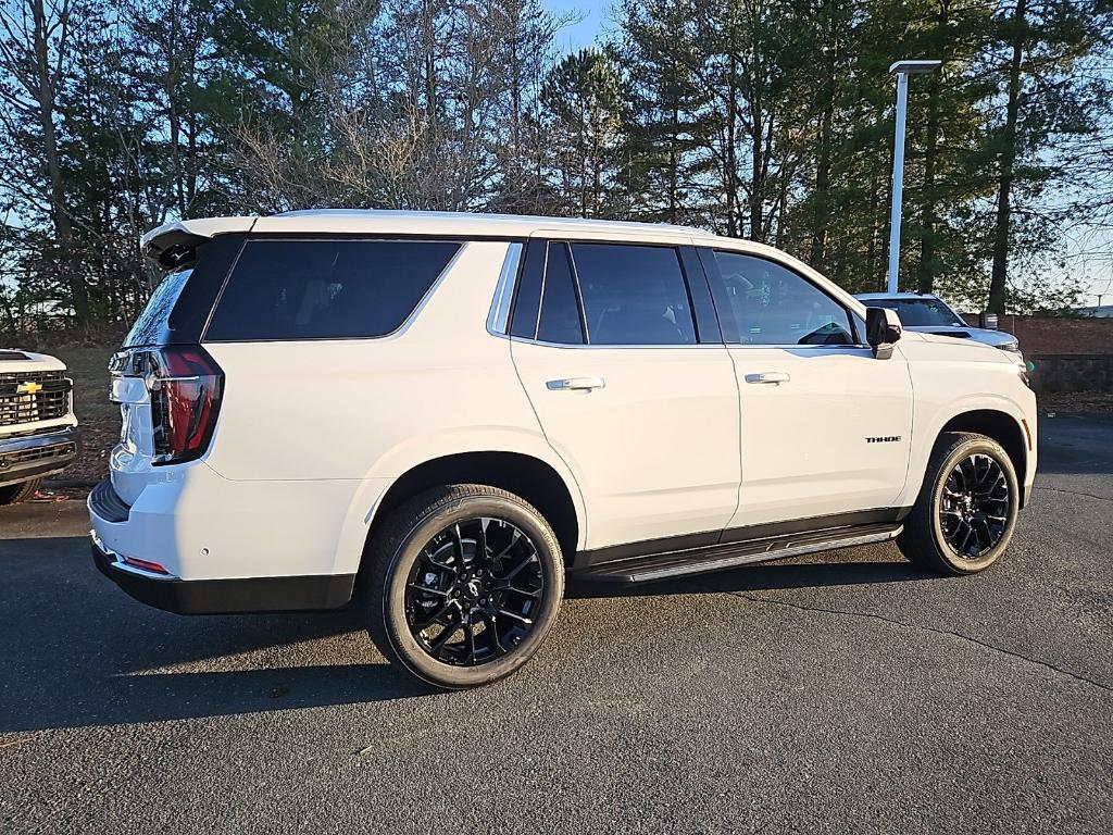 new 2025 Chevrolet Tahoe car, priced at $60,331