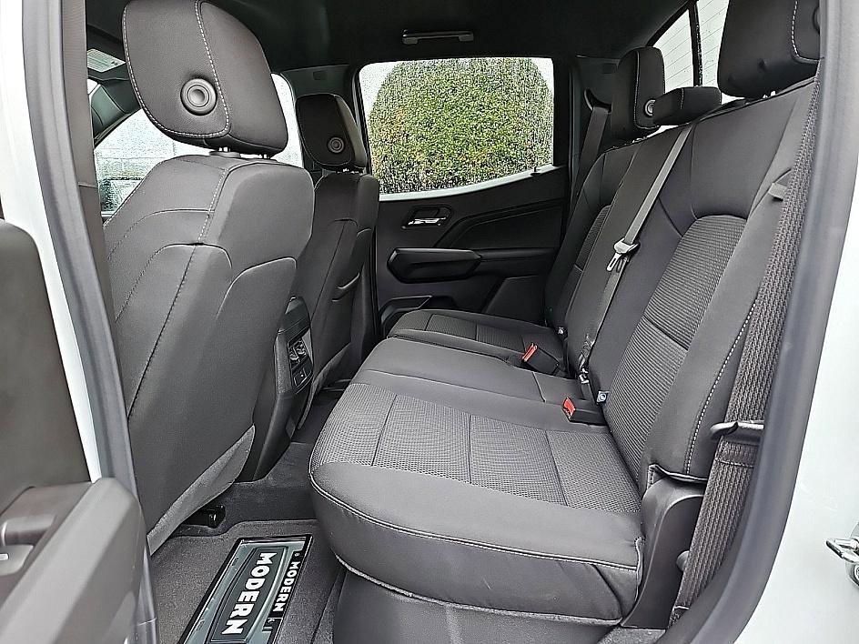 new 2024 Chevrolet Colorado car, priced at $36,434