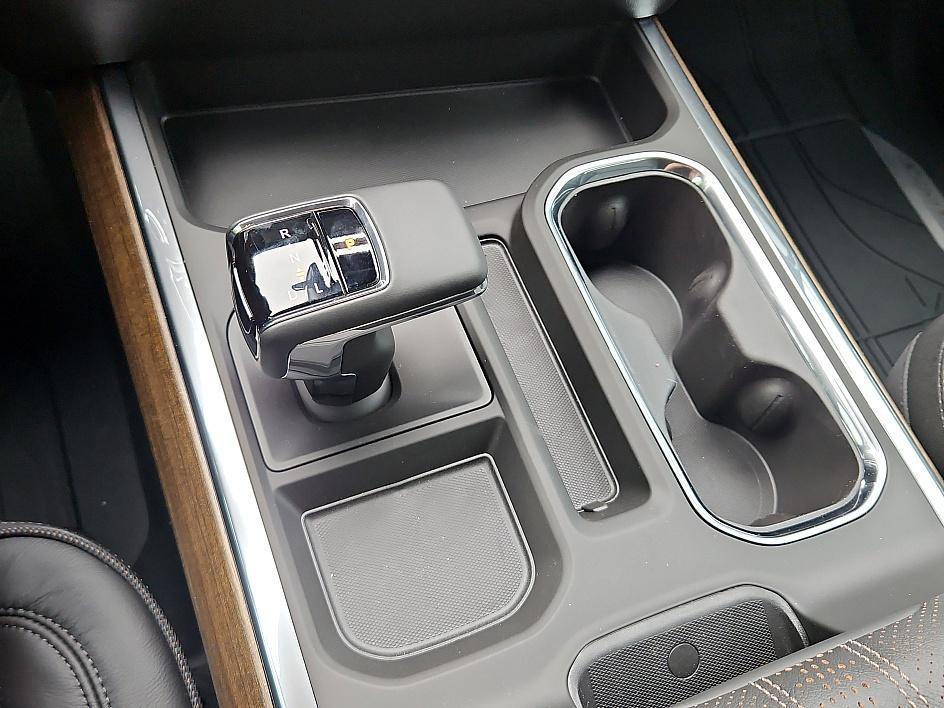 new 2025 Chevrolet Silverado 1500 car, priced at $61,394