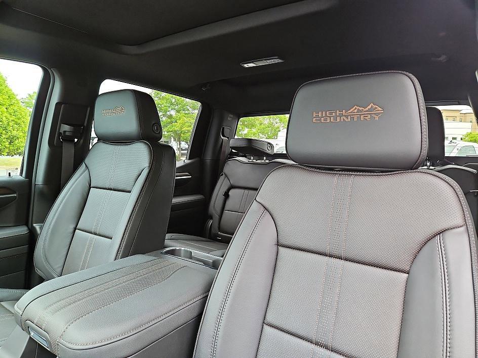 new 2025 Chevrolet Silverado 1500 car, priced at $61,394