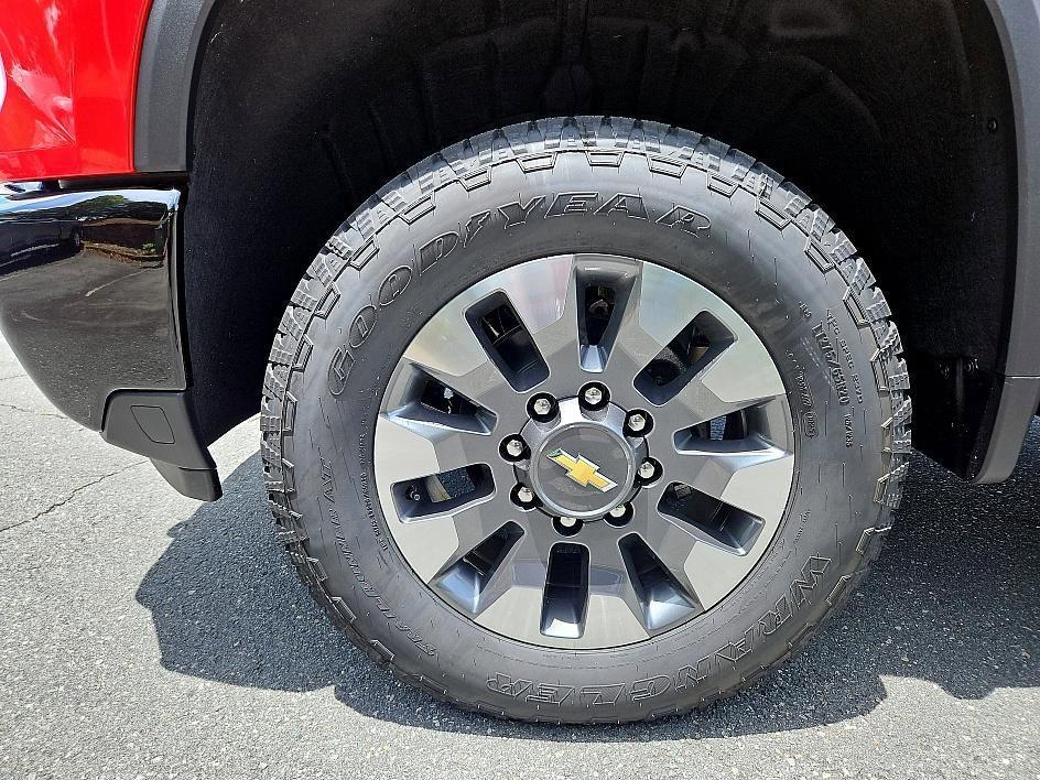 new 2025 Chevrolet Silverado 2500 car, priced at $47,610