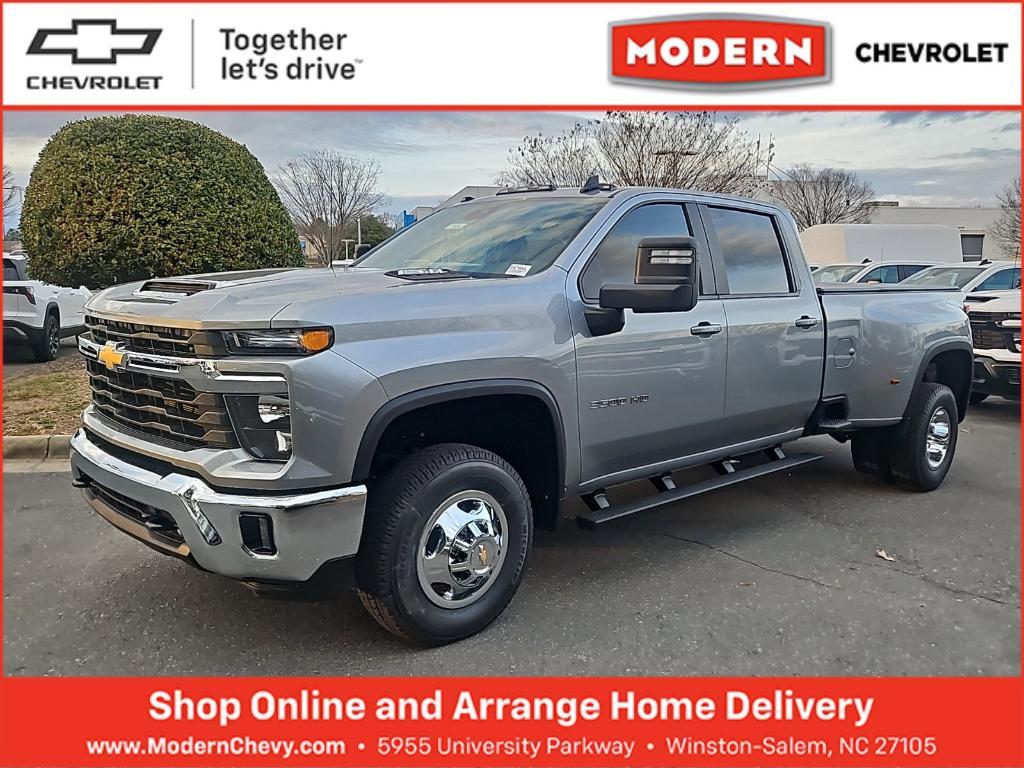 new 2025 Chevrolet Silverado 3500 car, priced at $57,494