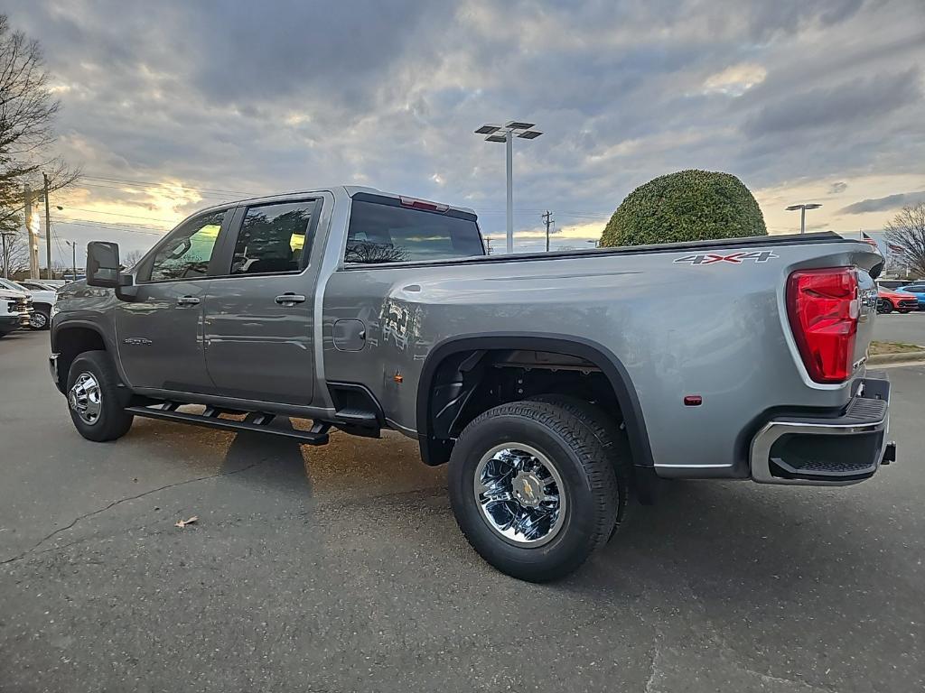 new 2025 Chevrolet Silverado 3500 car, priced at $57,494