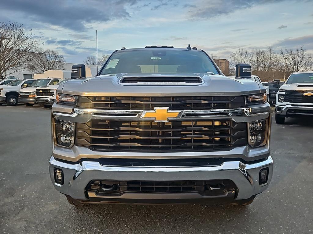 new 2025 Chevrolet Silverado 3500 car, priced at $57,494