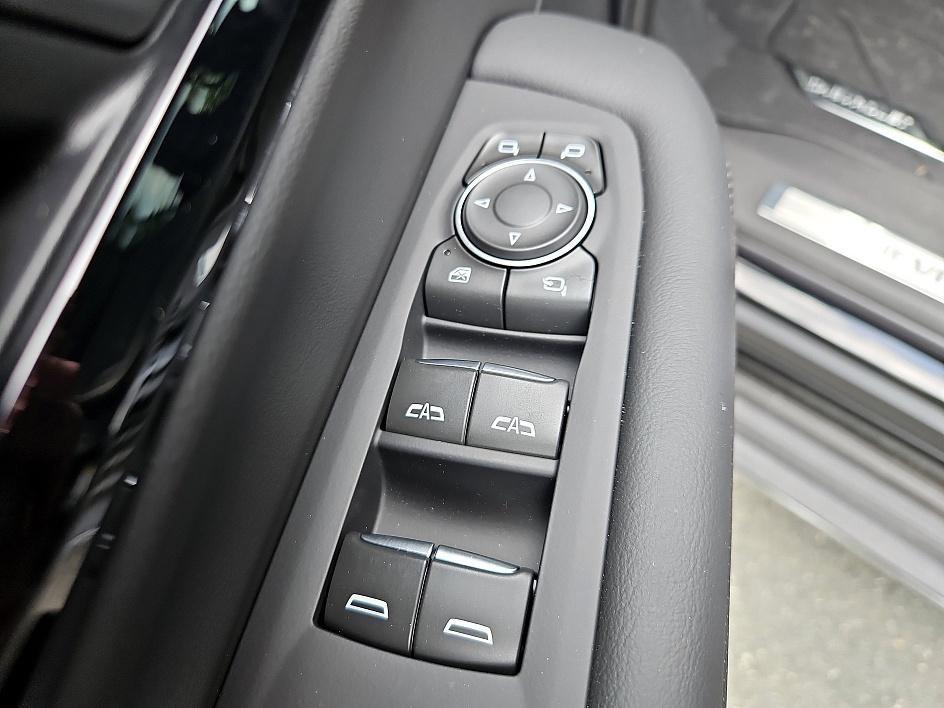 new 2025 Chevrolet Suburban car, priced at $82,297