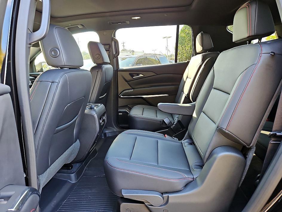 new 2026 Chevrolet Traverse car, priced at $55,754