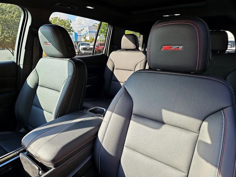new 2026 Chevrolet Traverse car, priced at $55,754
