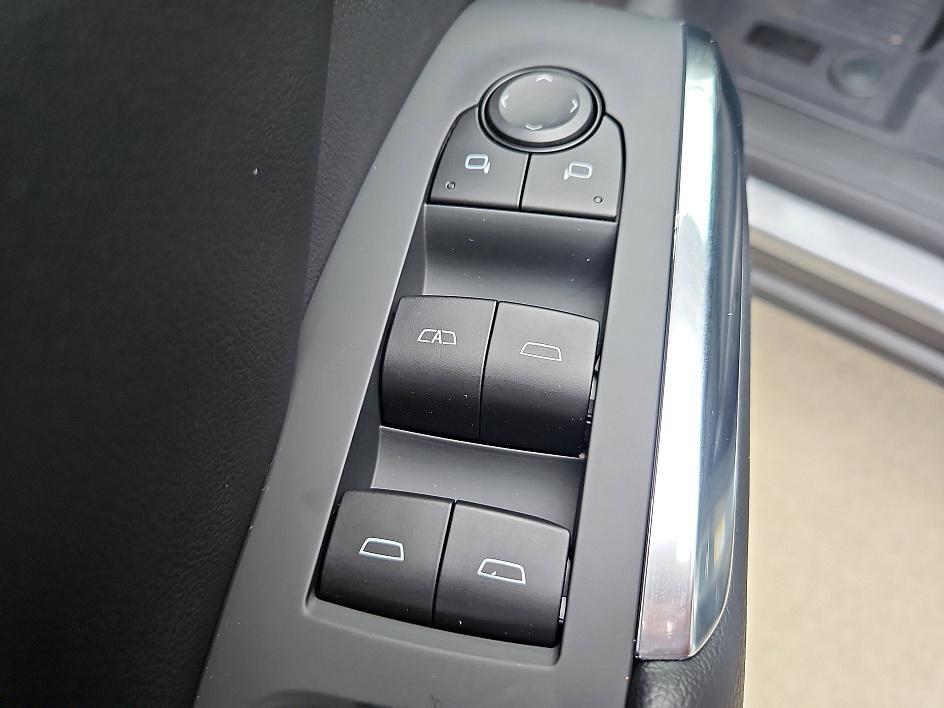 new 2026 Chevrolet Traverse car, priced at $36,920