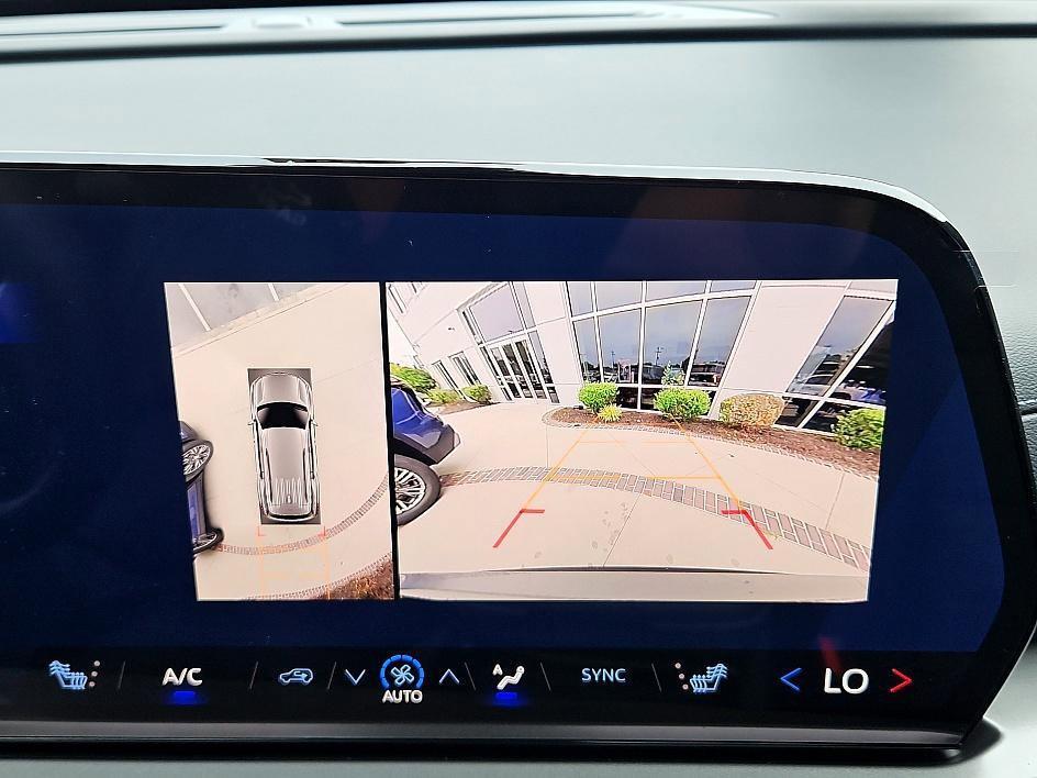 new 2026 Chevrolet Traverse car, priced at $36,920