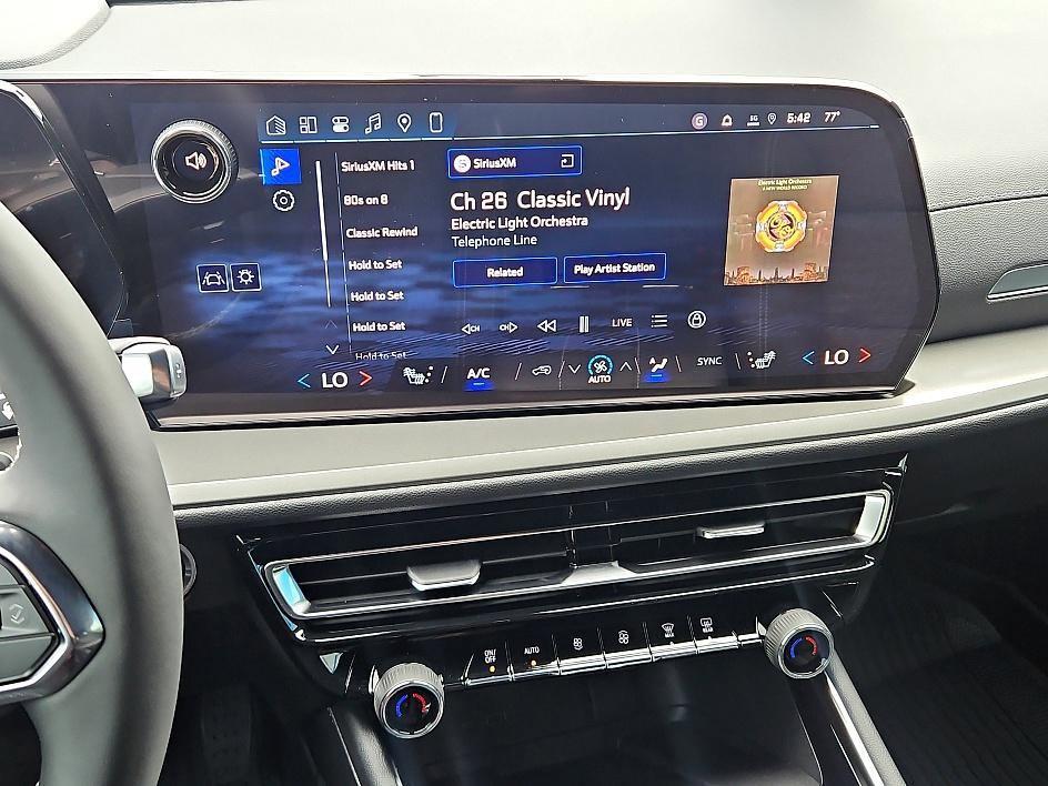 new 2026 Chevrolet Traverse car, priced at $36,920